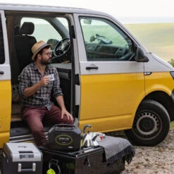 IZYWATT 1500 Tragbare Energiestation + Halbstarres 120-W-Solarmodul - ORIUM -Schiffsausrüstung Verkauf station d energie portative izywatt 1500 panneau solaire semi rigide 120w orium 6